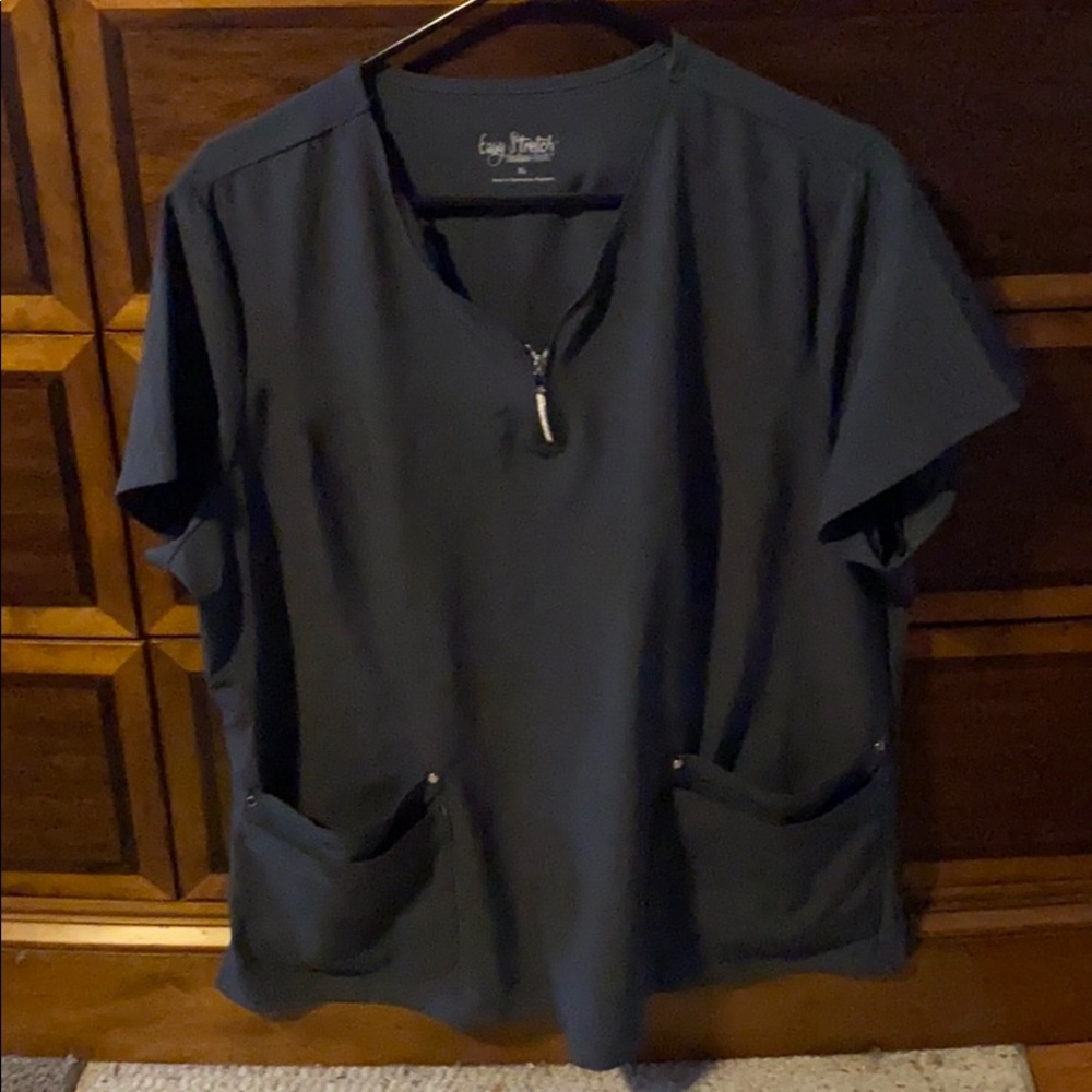 Xl scrub top